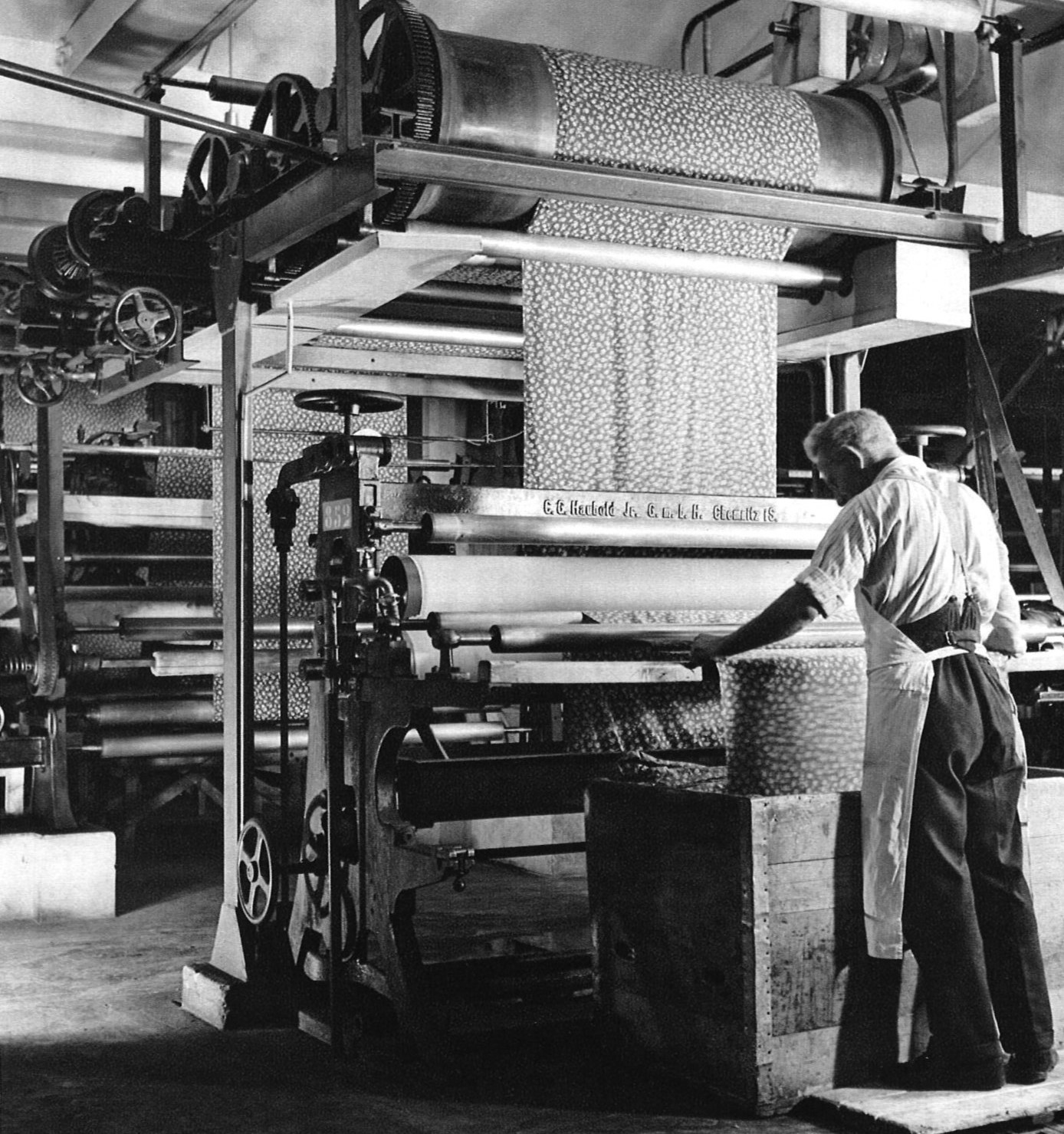 Finishing machine_cropped